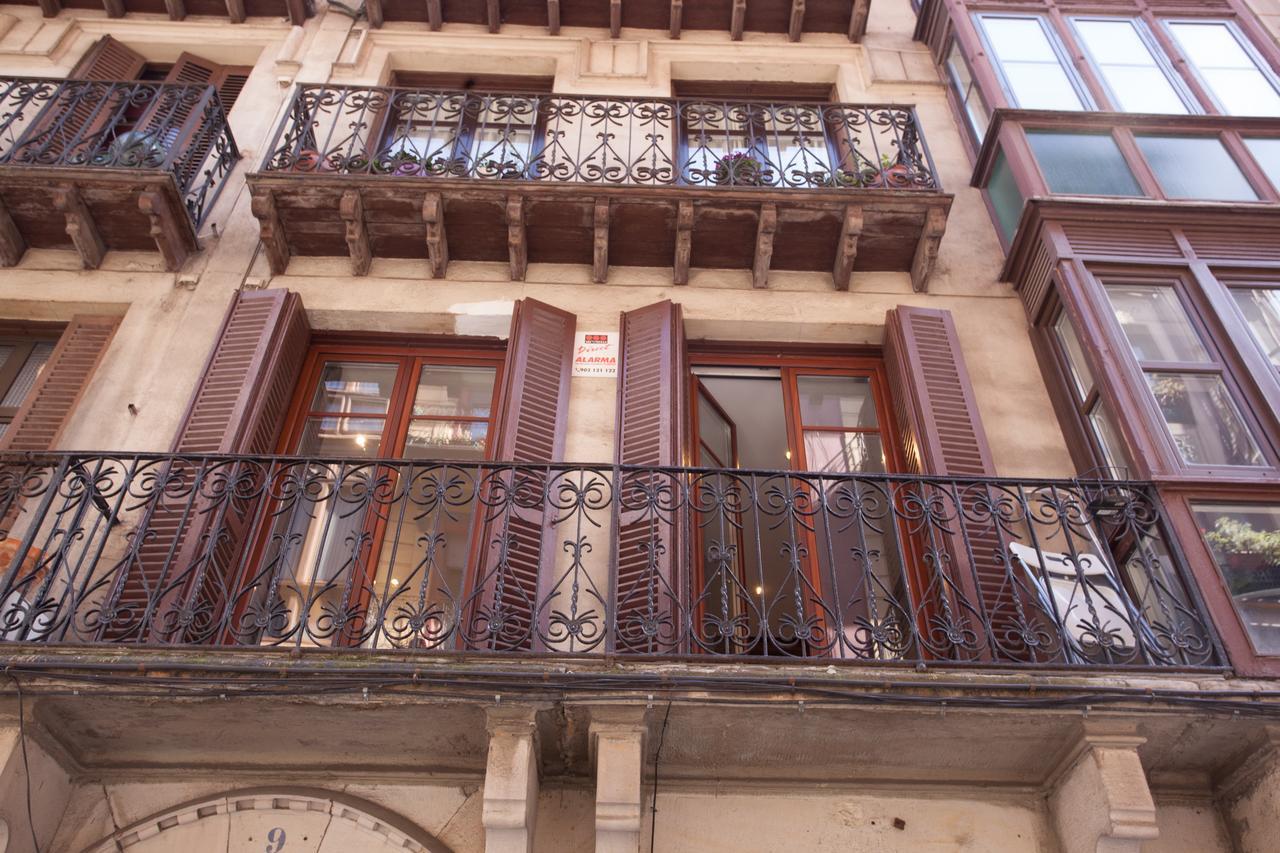 Baps Apartments Bilbao Bagian luar foto