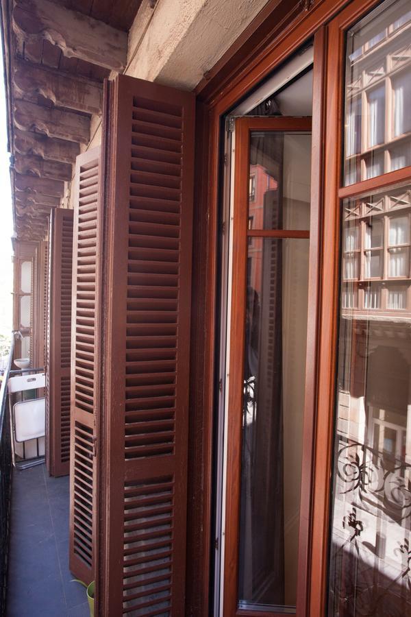 Baps Apartments Bilbao Bagian luar foto